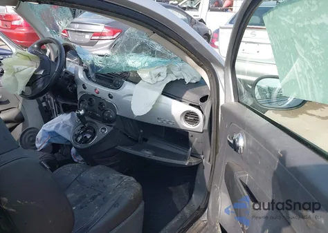 2012 Fiat 500 Lounge из США, поврежденный, VIN 3C3CFFCRXCT118089